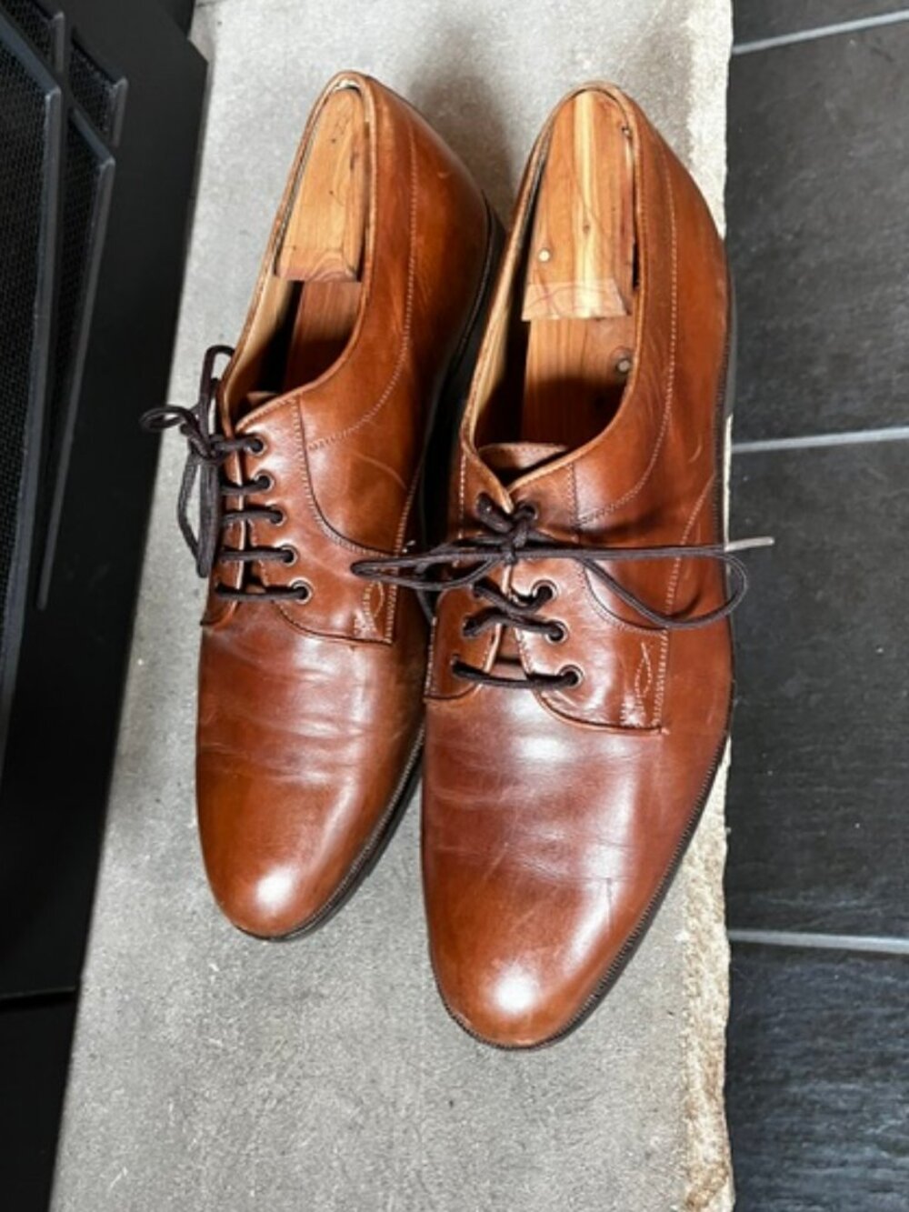 Salvatore Ferragamo Leather Oxford